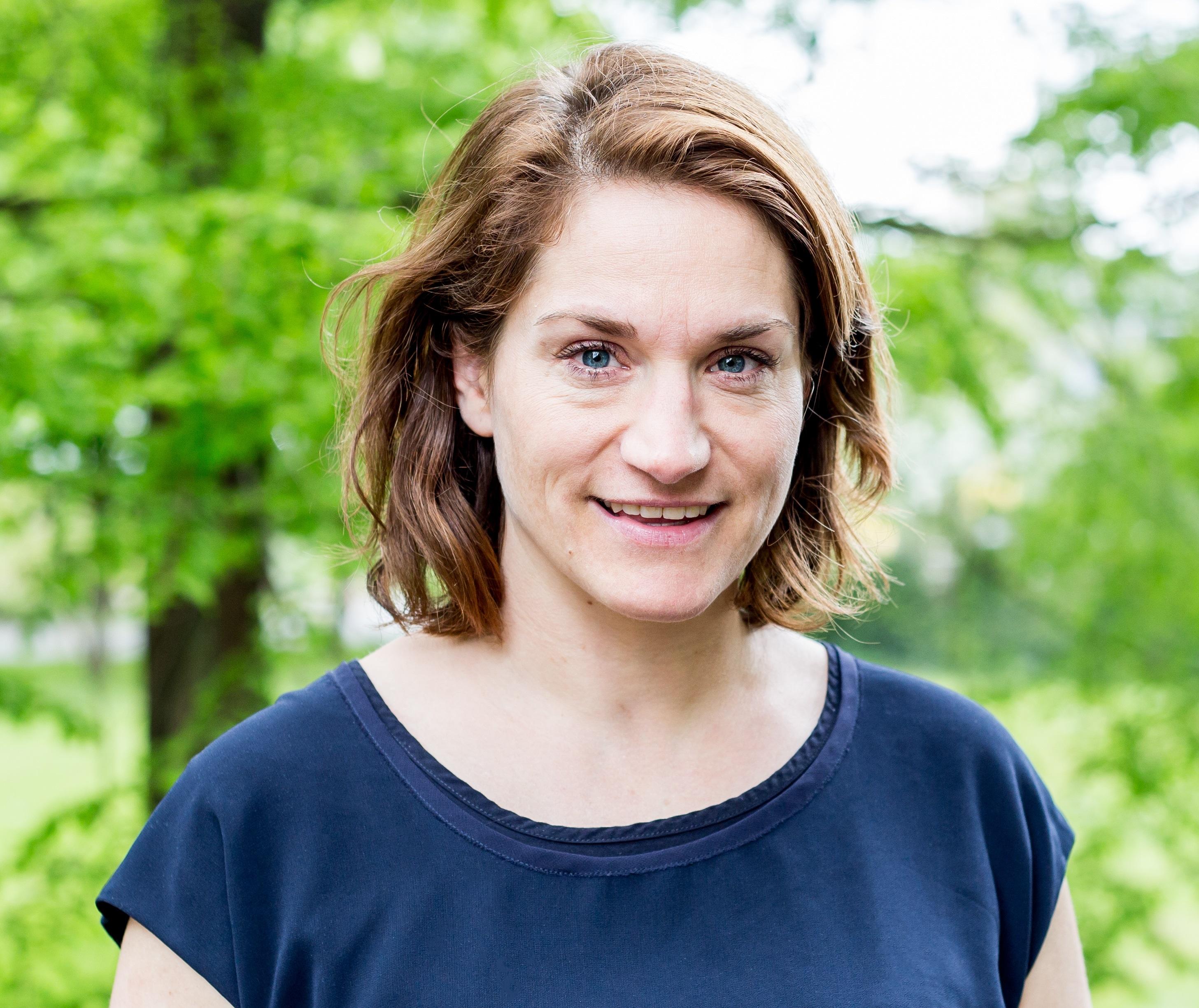 Anne Bakker